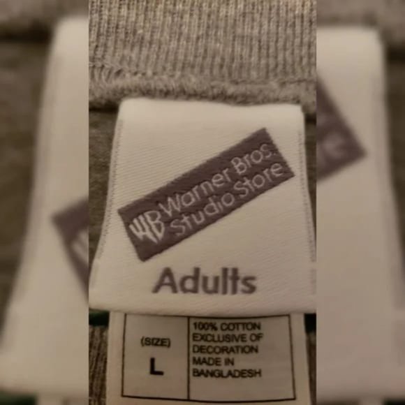 Warner Brothers Taz 1999 Tshirt - Picture 2 of 4